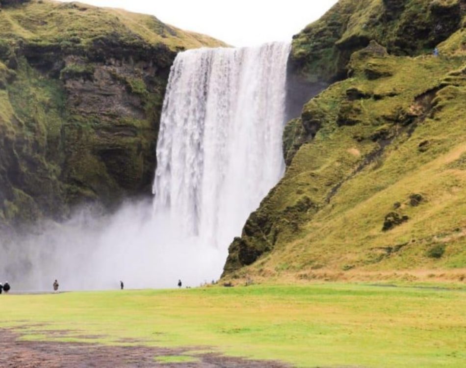 Mighty Iceland Waterfalls You Have to See to Believe