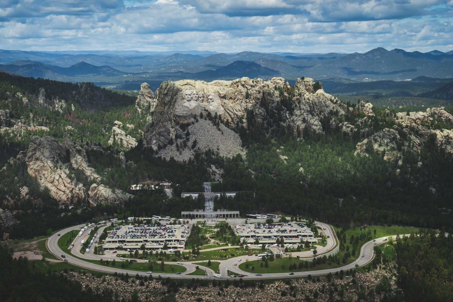 How to Visit Mount Rushmore - The Ultimate Guide | The Planet D