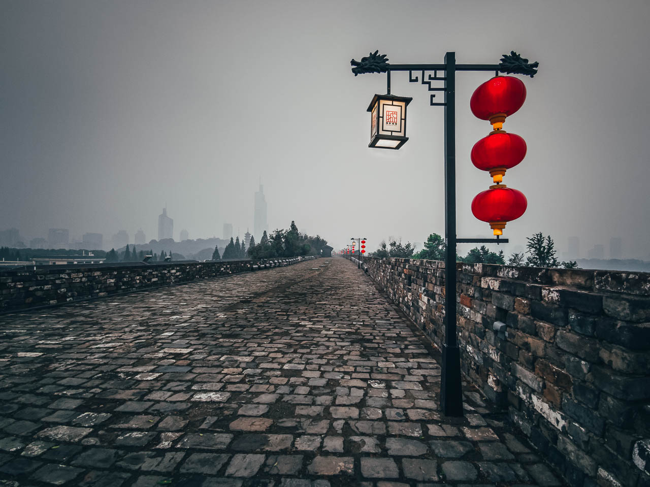 City wall of Nanjing China | longest city wall in the world