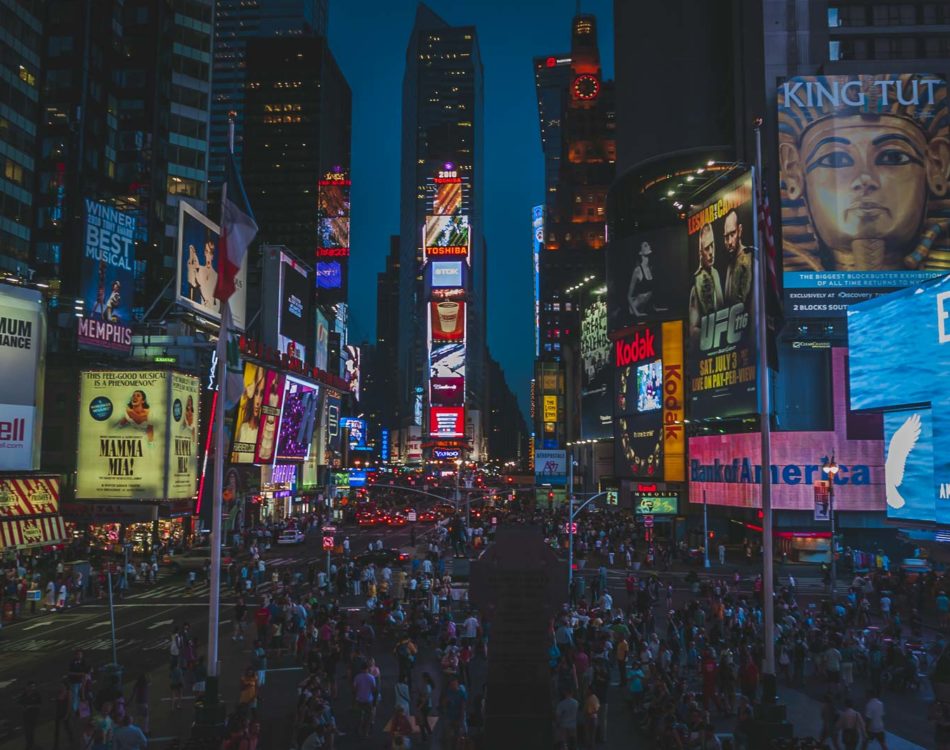 Things to do in Times Square – A Walking Tour and Nearby Attractions