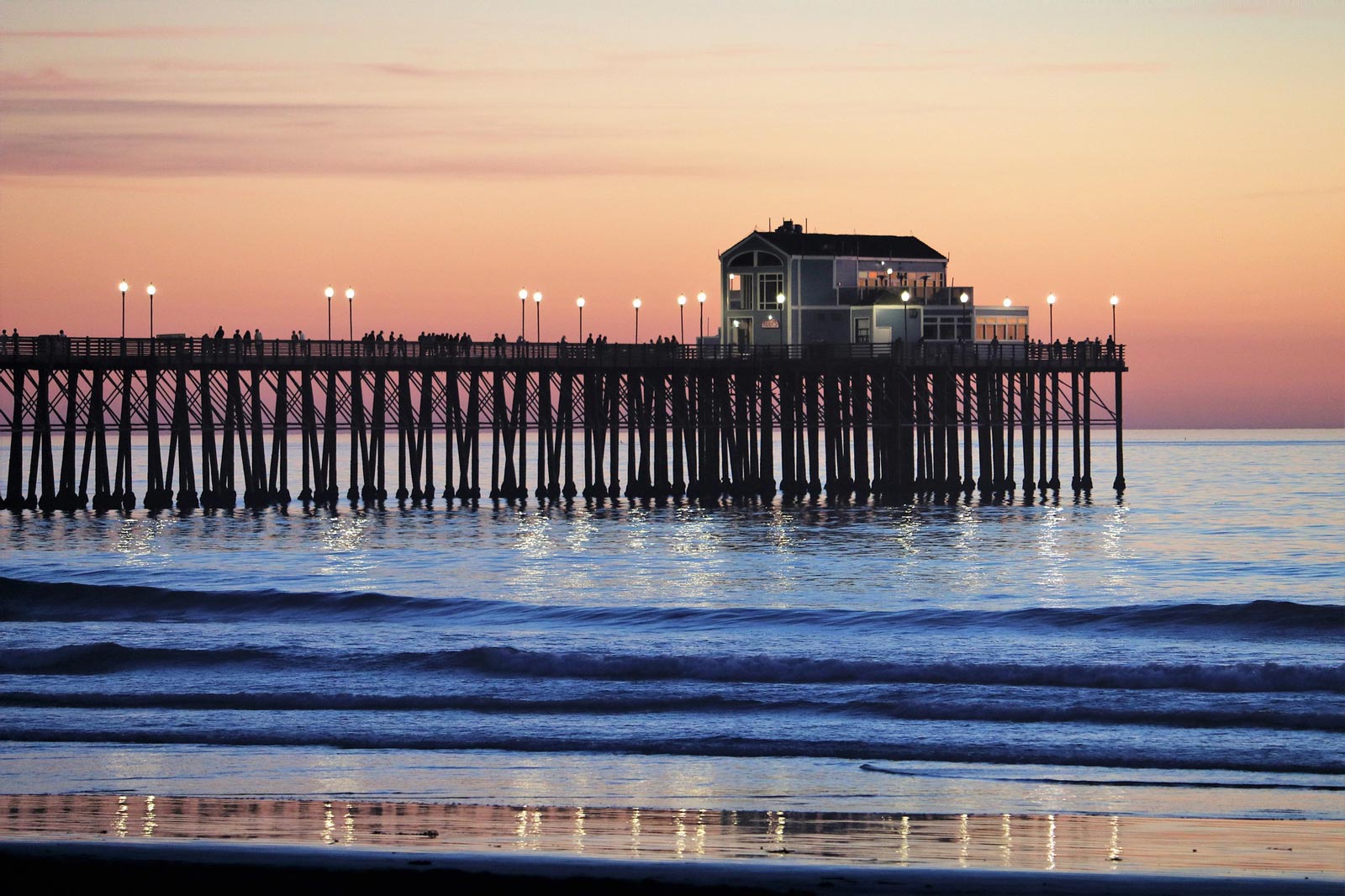 things to do in san diego beach pier at sunset