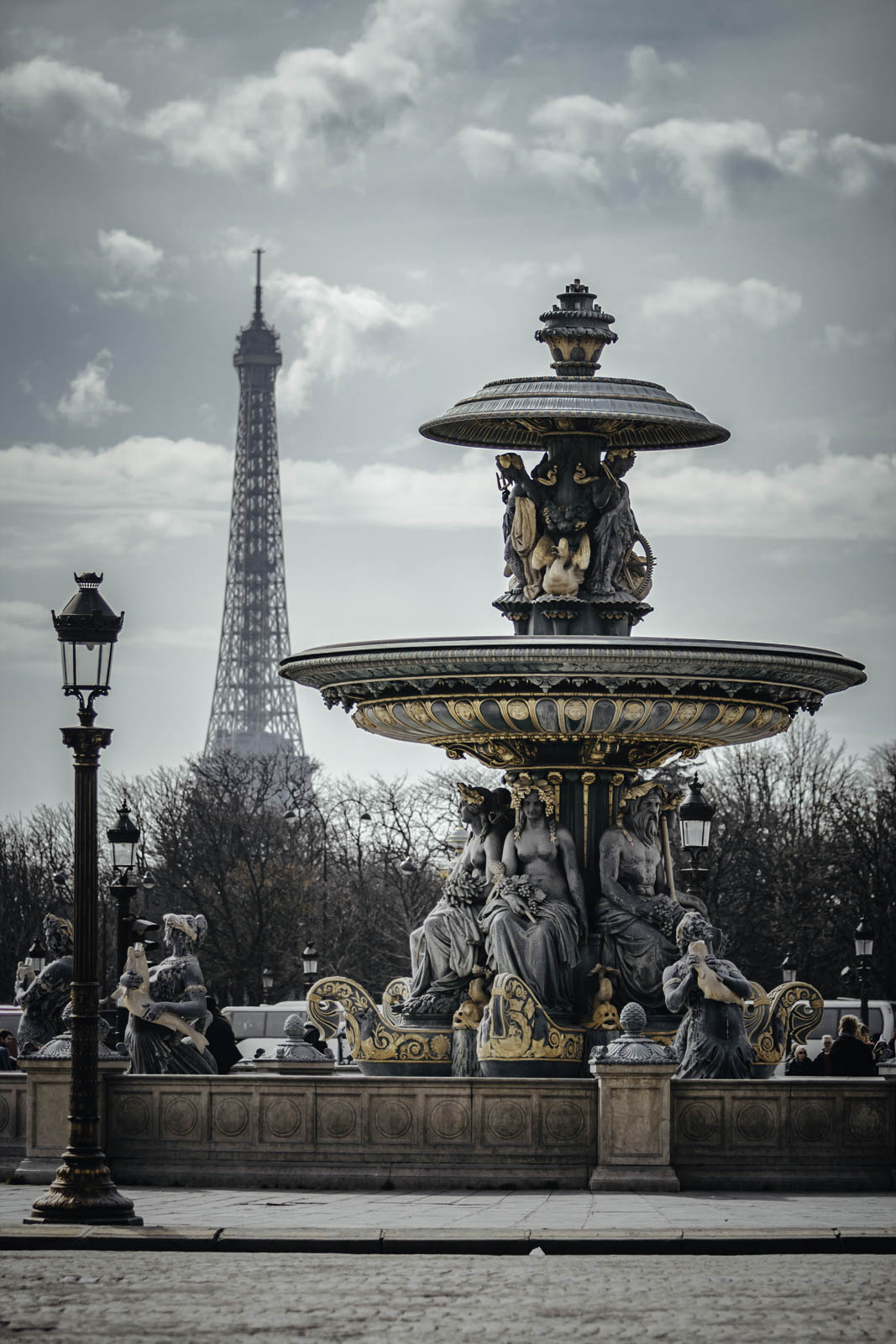 People also as questions about one day in Paris