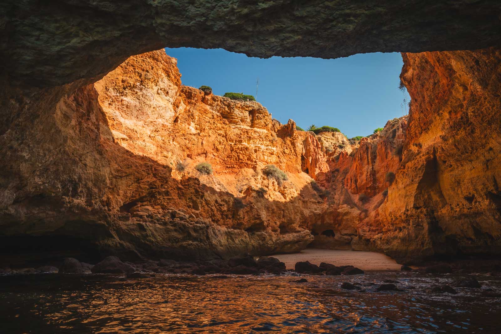 Caverna do Paraíso no Algarve Portugal