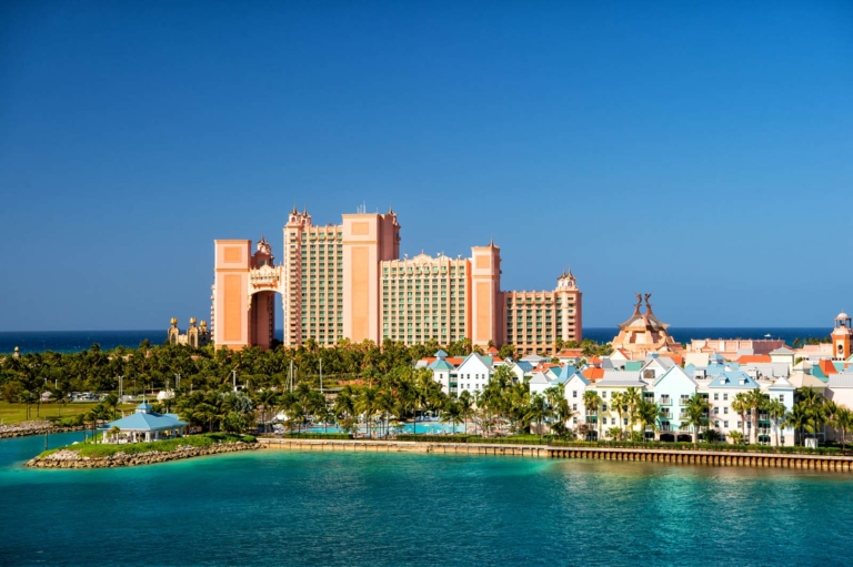 31 Best Things to Do In The Bahamas - The Planet D