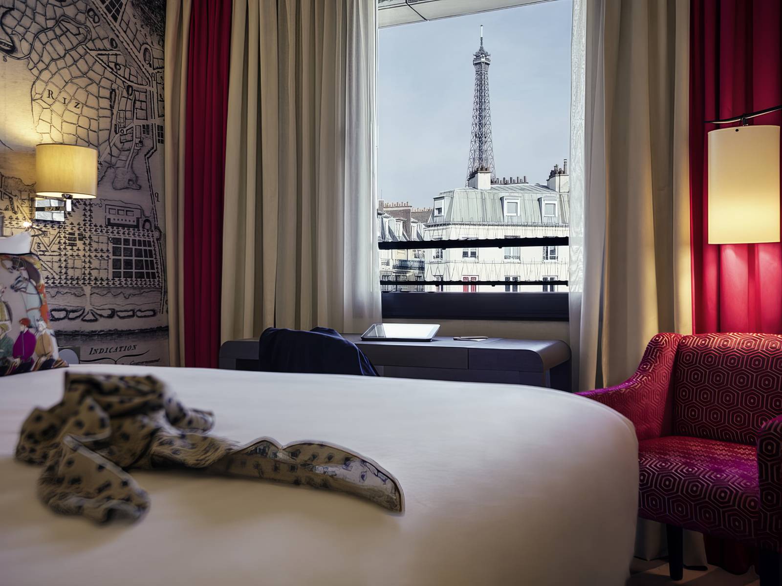 Paris Hotels with Eiffel Tower View Hotel Mercure