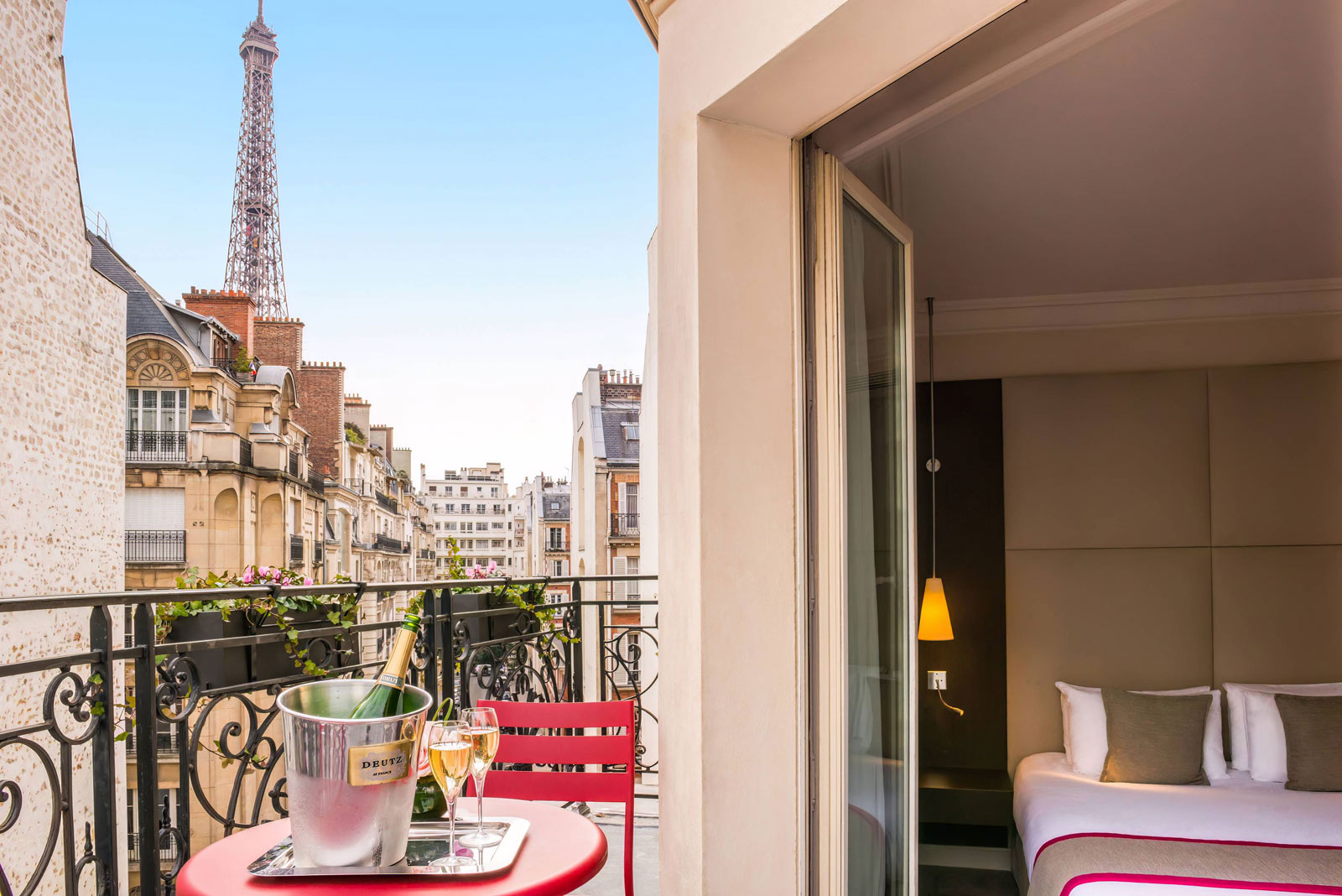 Hotel Derby Alma Paris Hotels with Eiffel Tower View