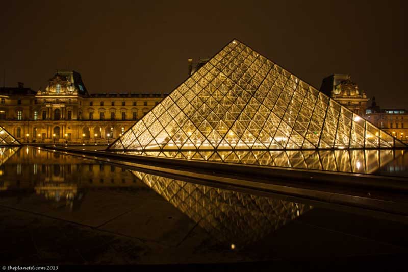 the louvre at night