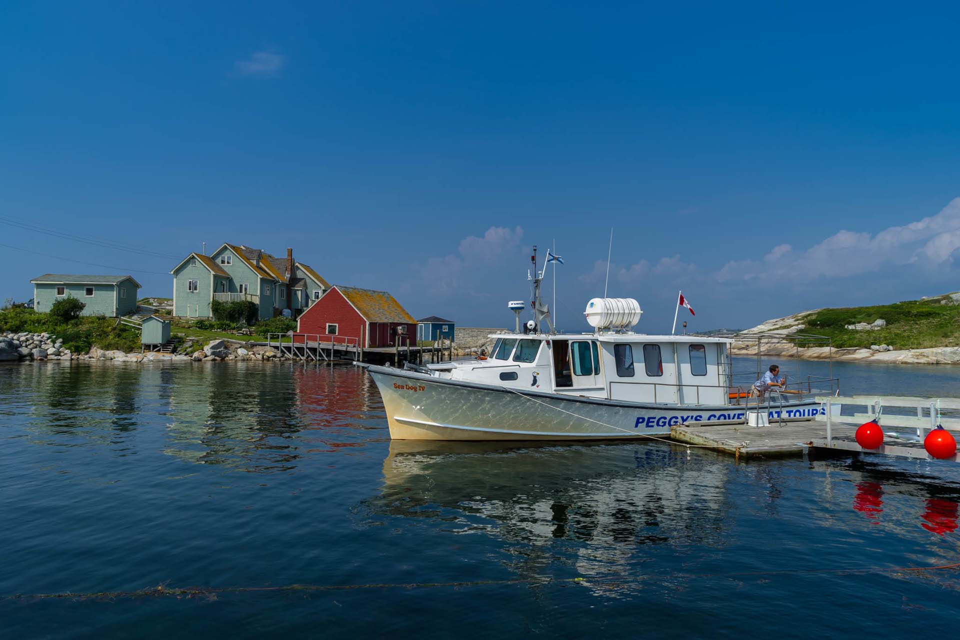 peggy's cove boat tours at dock