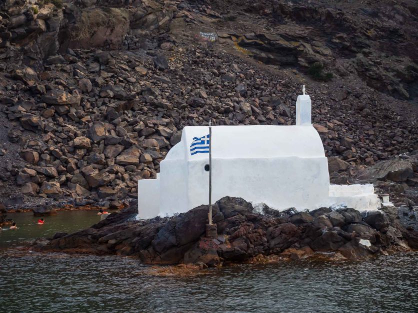 santorini hot springs places to visit