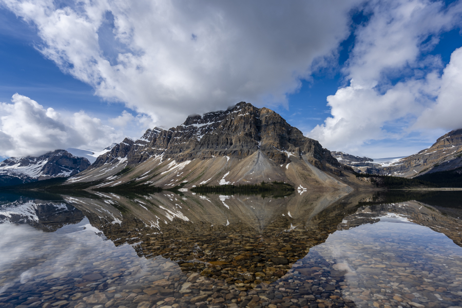 Bow Lake on Icefields Parkway Banff