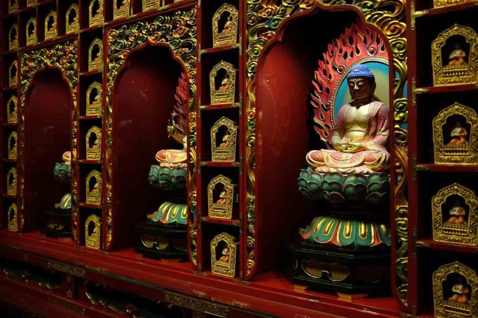 Temple de relique de dent de bouddha à Singapour