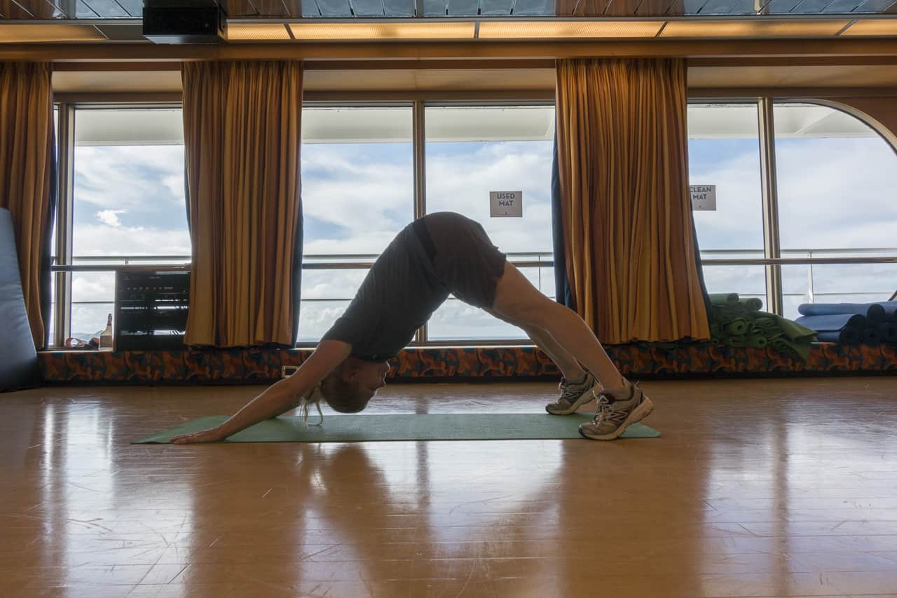 South-Pacific-Cruise-HAL-yoga