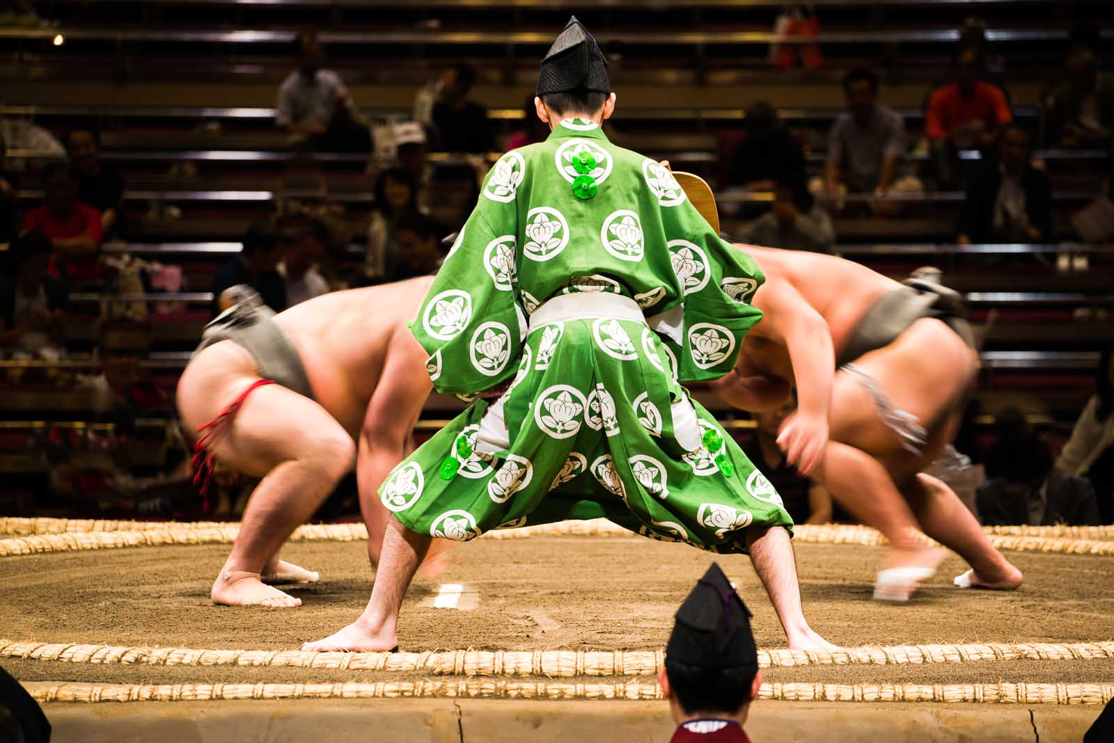 unique things to do in tokyo japan sumo wrestling