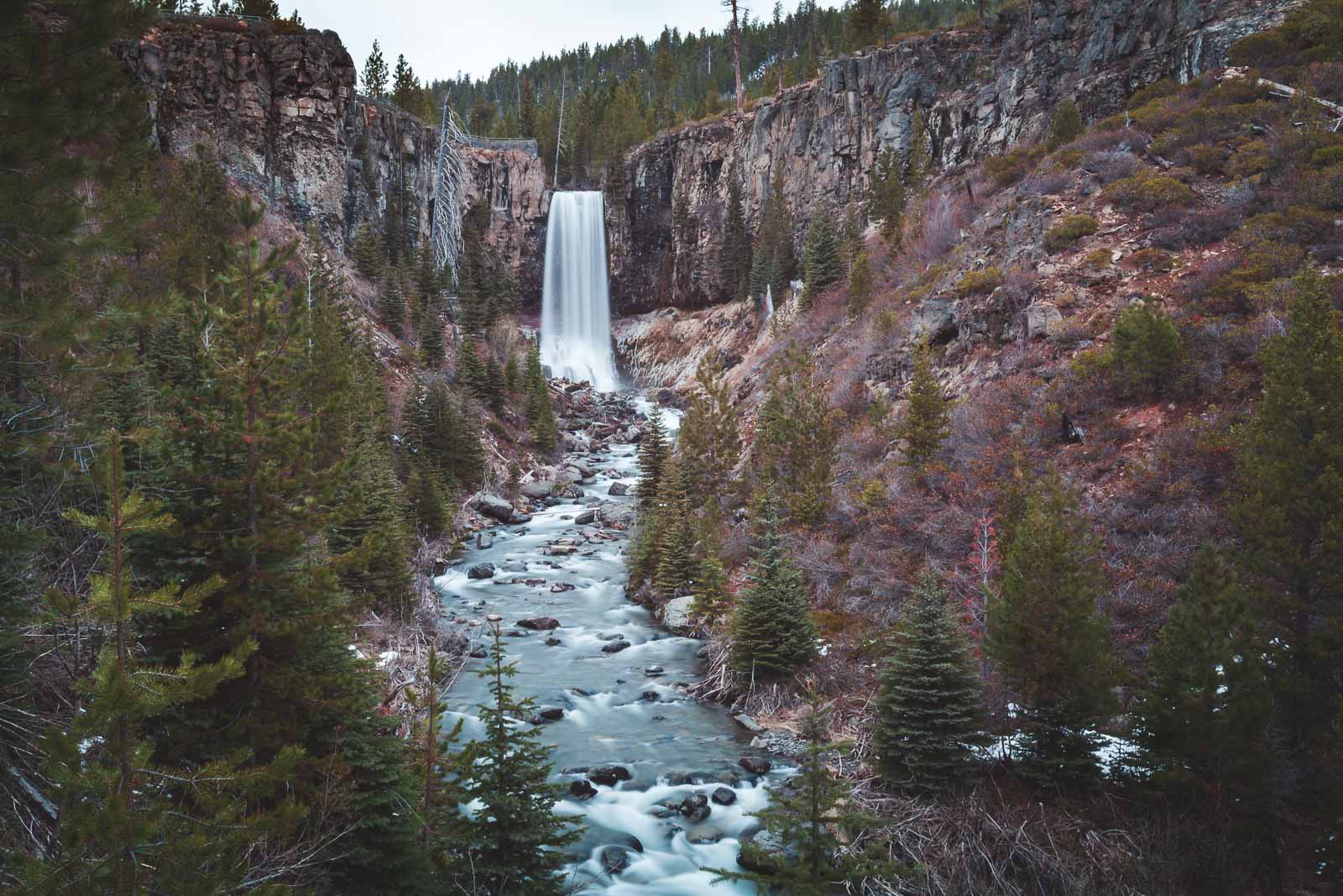 things to do in oregon Tumalo Falls near Bend Oregon