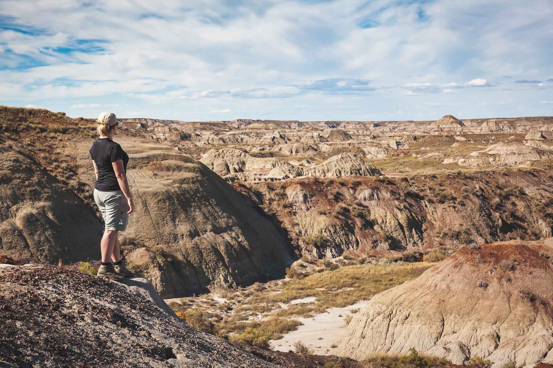 quarry hike dinosaur provincial park things to do in drumheller