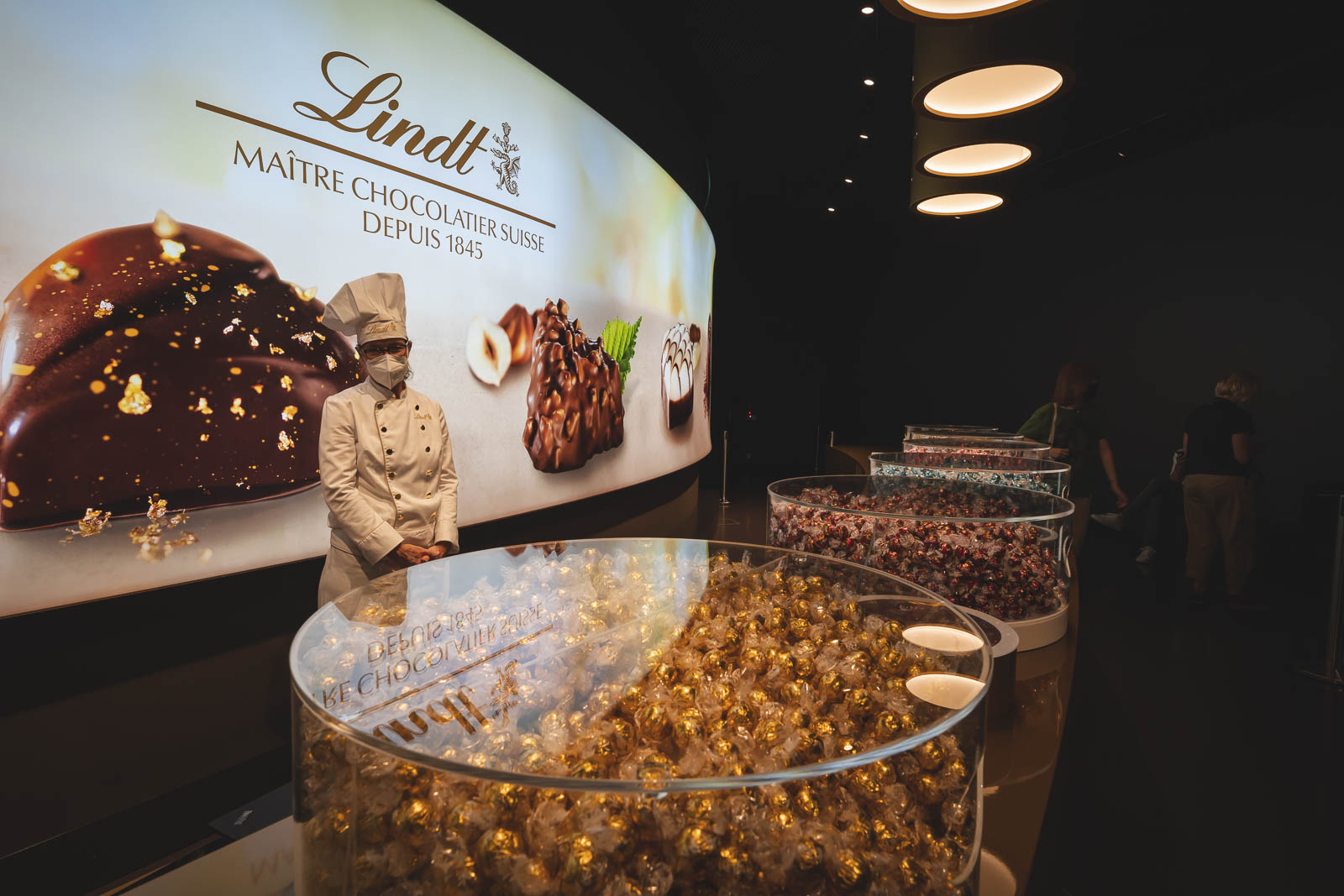 fun things to do in zurich lindt factory