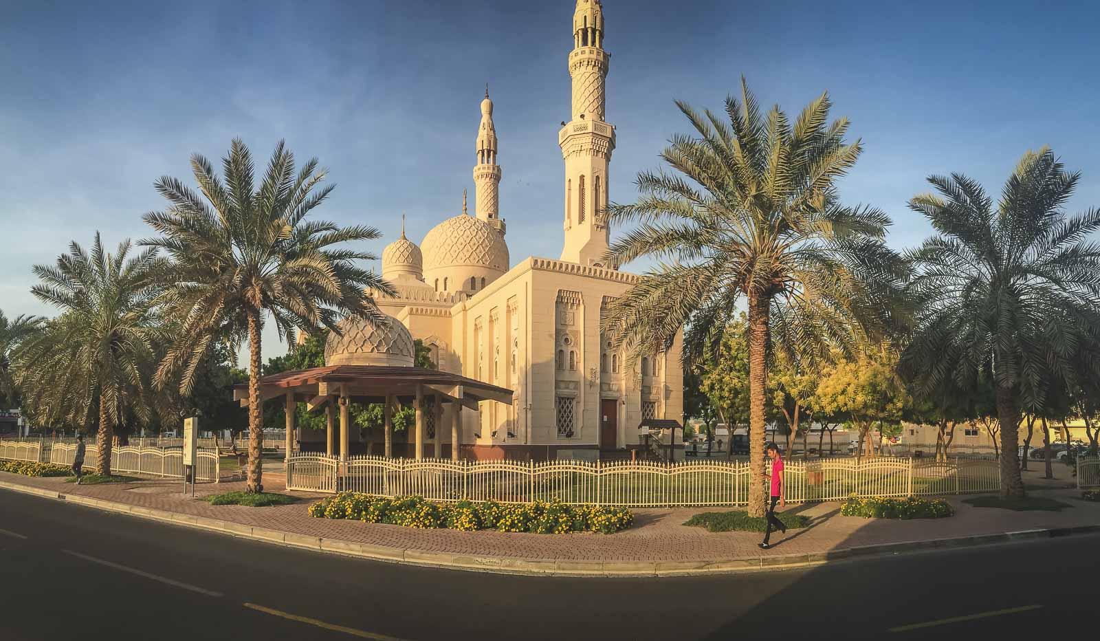 what to see in dubai jumeirah mosque