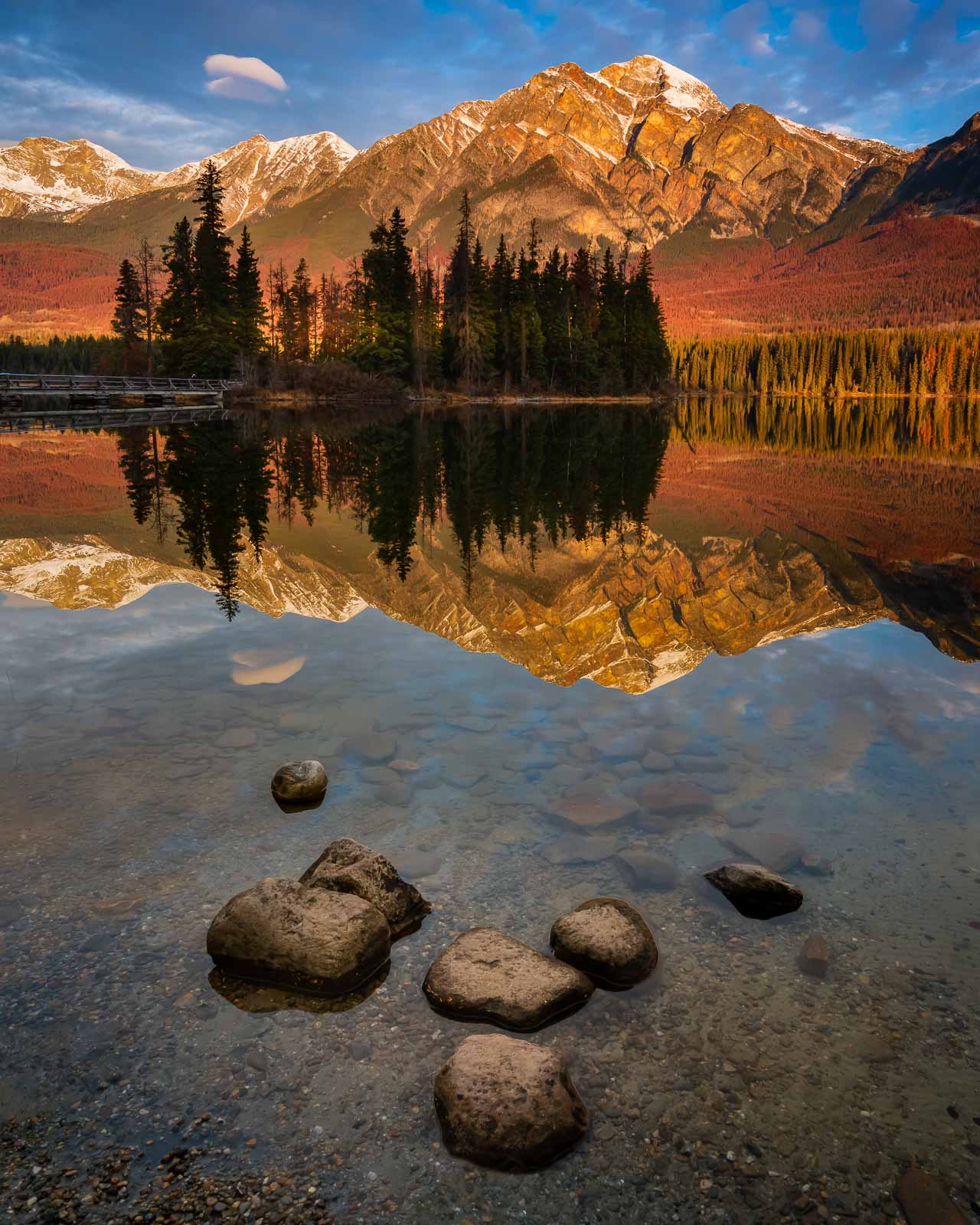 best things to do in jasper Canada Sunrise at Pyramid Lake