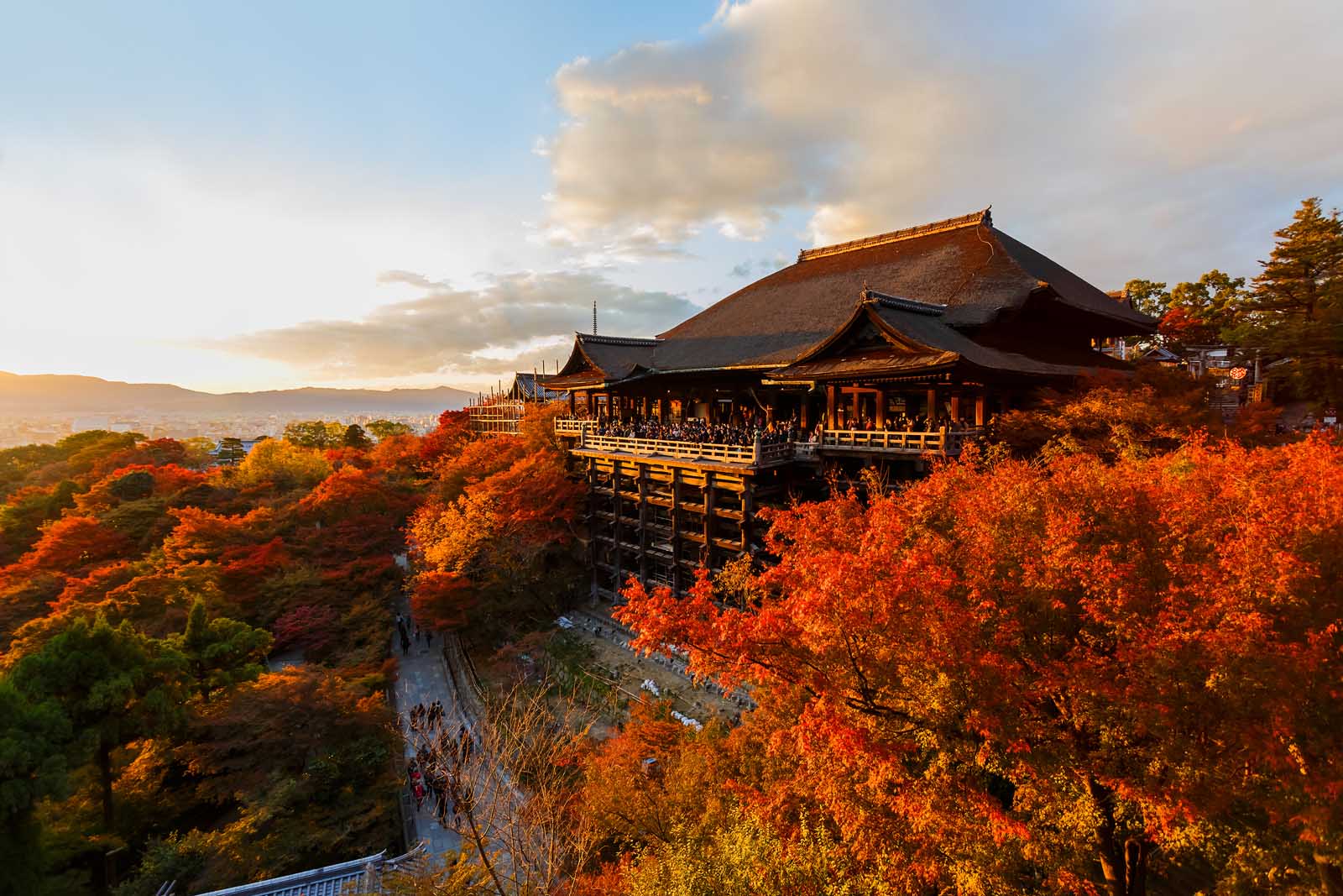 Best Things to do in Kyoto kiyomizu dera temple