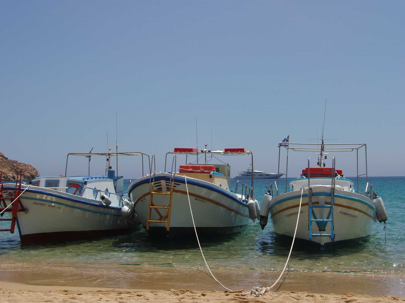 Best things ot do in Mykonos Greece Boat Tour