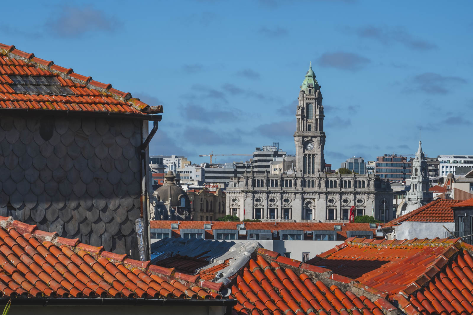 Things To do in Porto Portugal Praca da Libertade