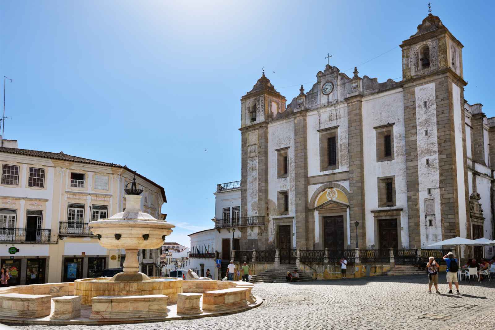 Things to do in Portugal Evora