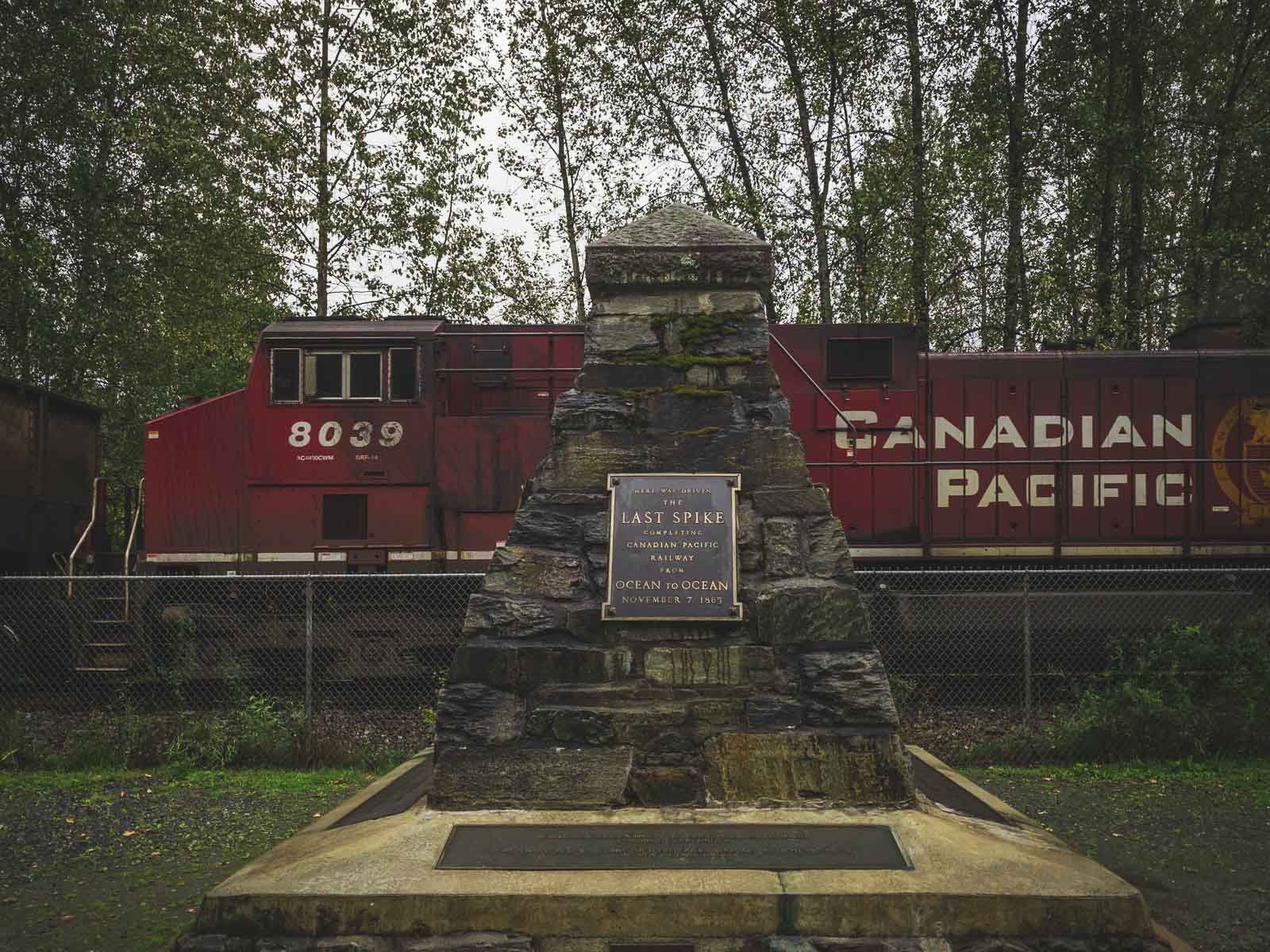 places to visit in revelstoke railway museum