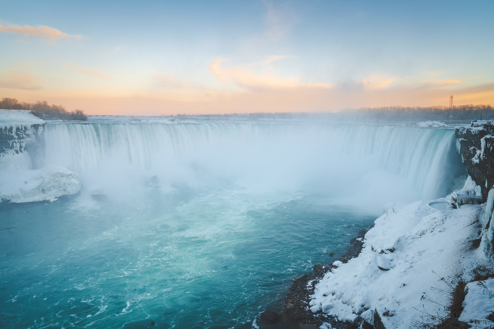 Best Things to do in Canada in winter Niagara Falls