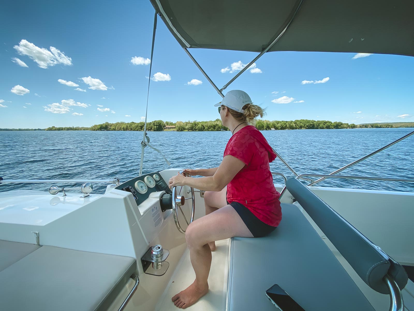 Tips for Driving Le Boat on the Rideau Canal