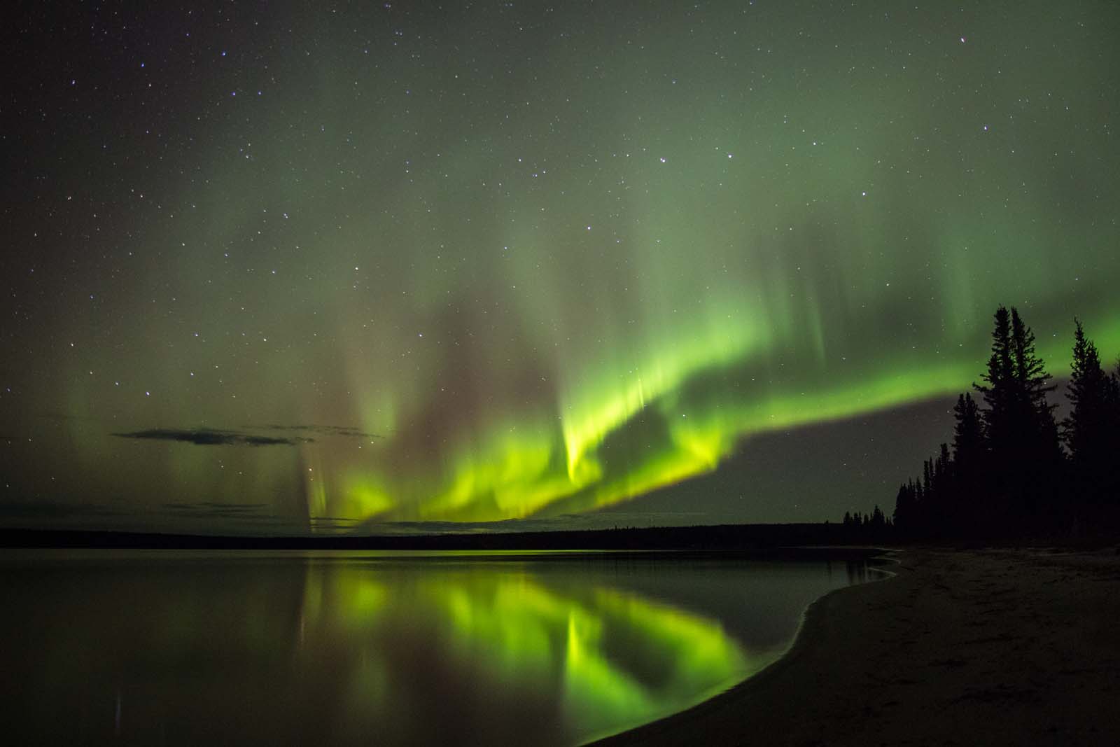 Tips for viewing the Northern Lights in Ontario