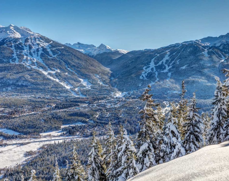 15 Top Ski Resorts in Canada For Winter Fun