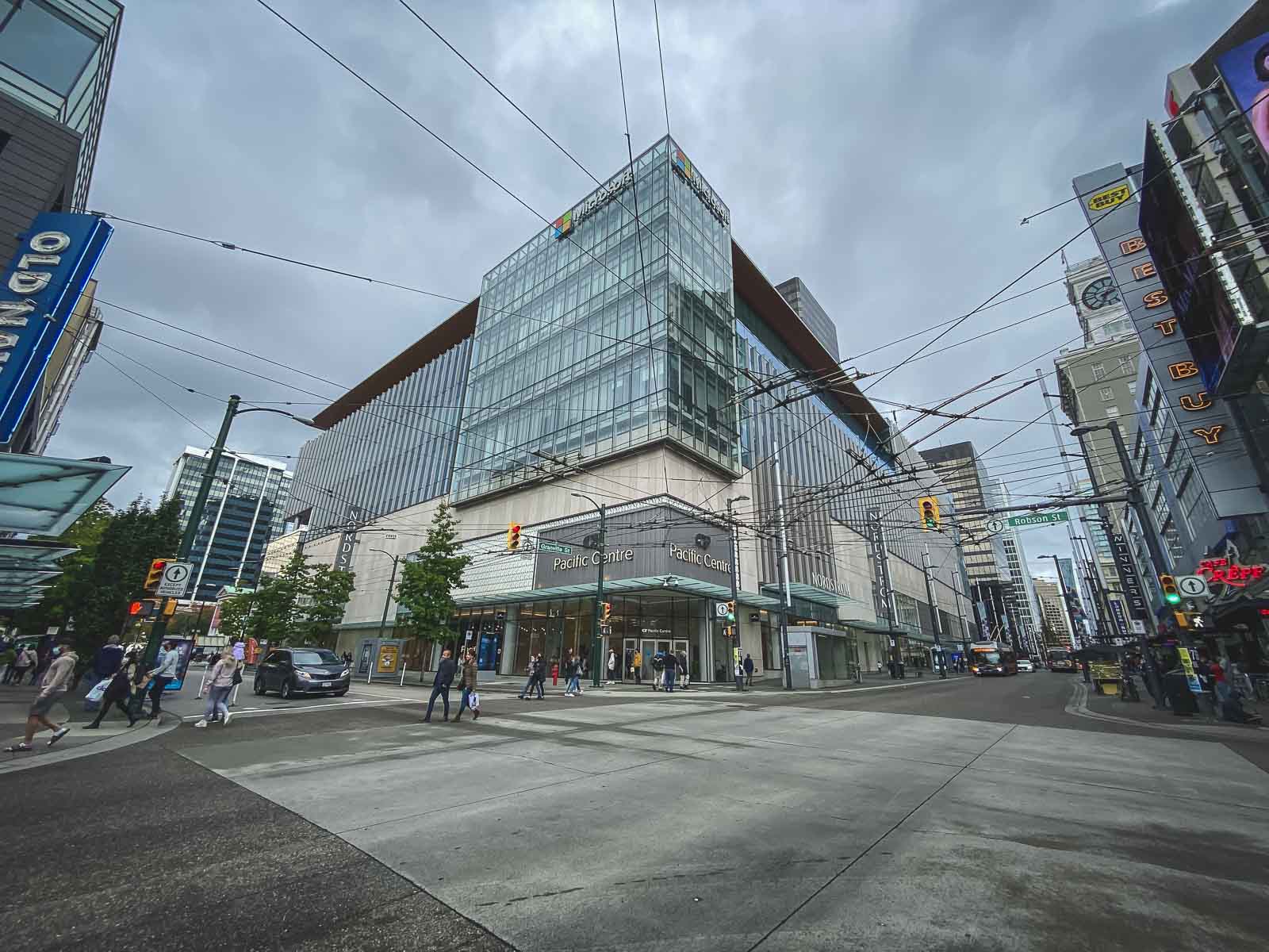 Best neighborhoods in Vancouver for Nightlife West End
