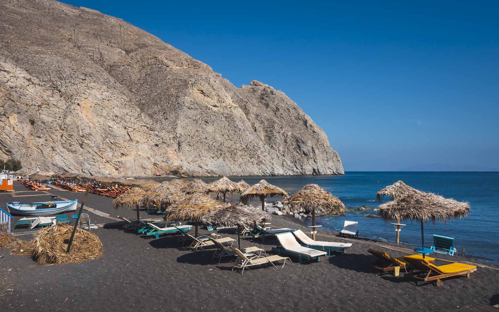 Where to stay in Santorini For Families Kamari Beach