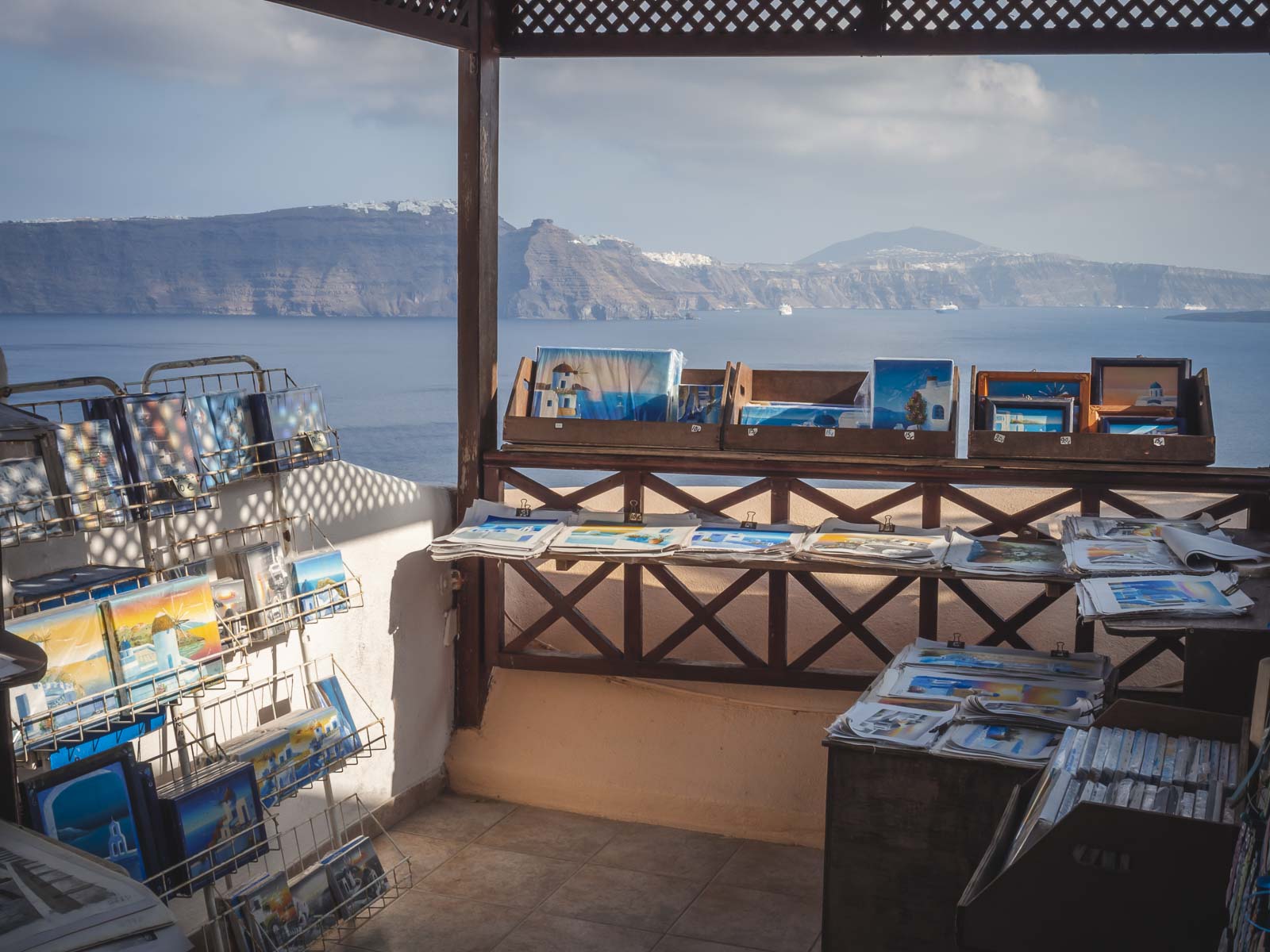 Shopping in the streets of Fira