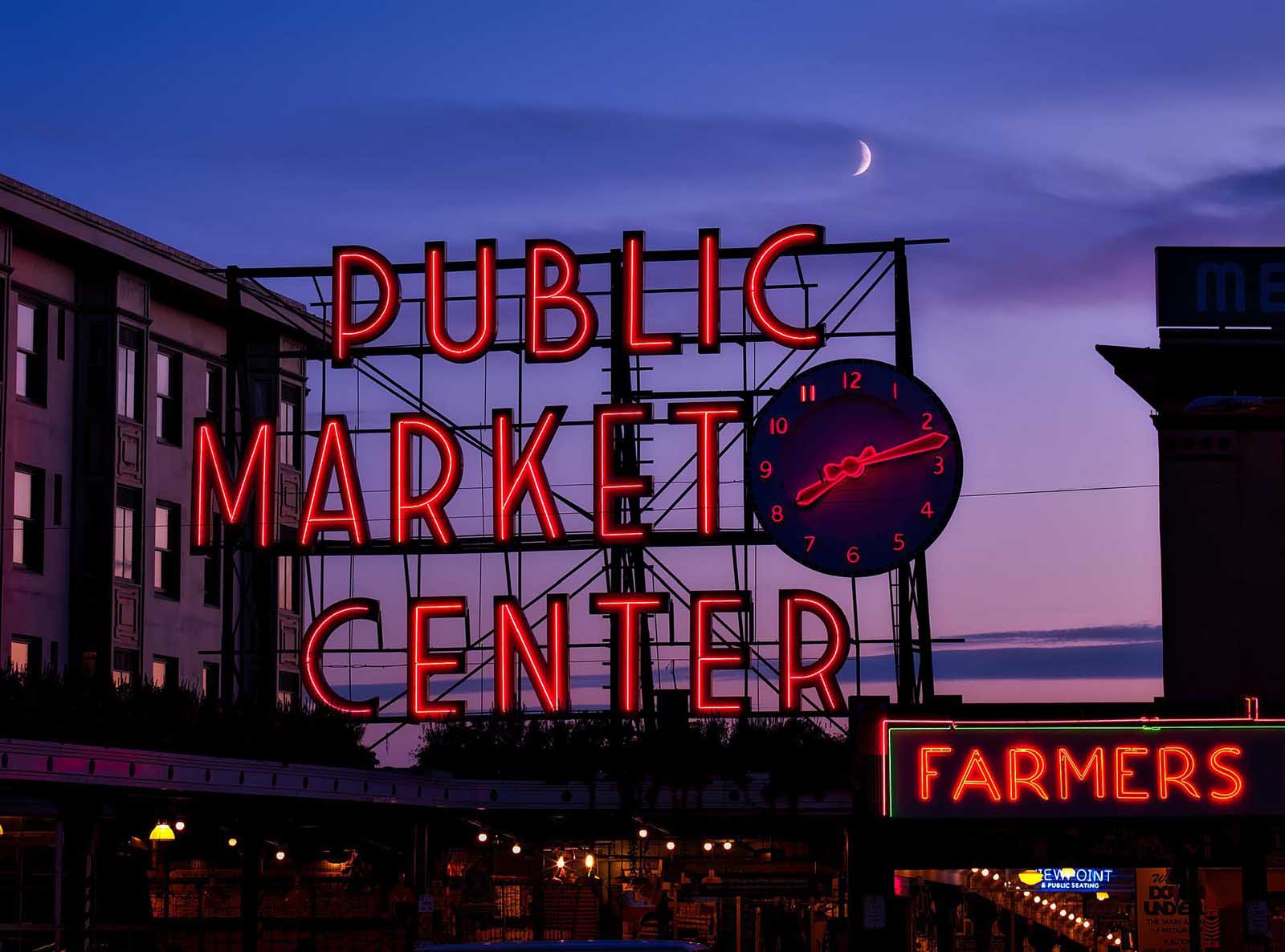 where to stay in seattle public market