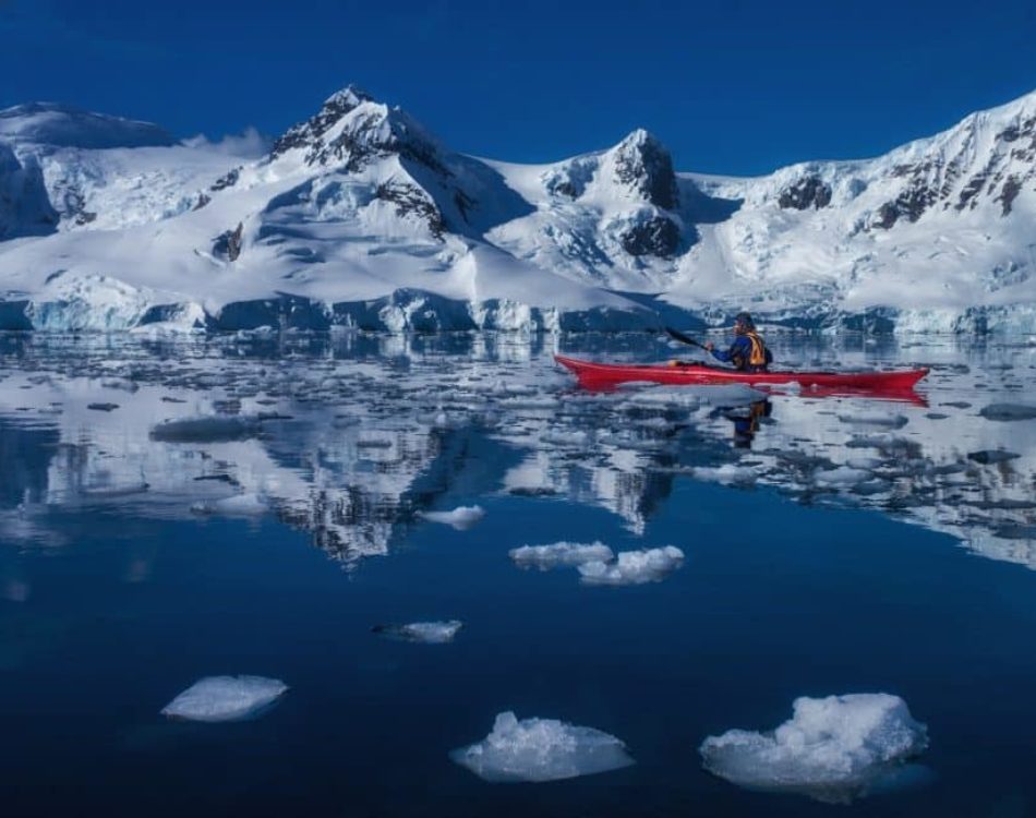 Sea Kayak Antarctica – The Adventure of a Lifetime