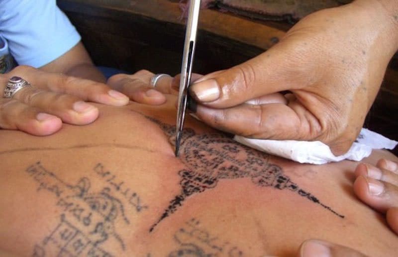 Ways to get tattoos