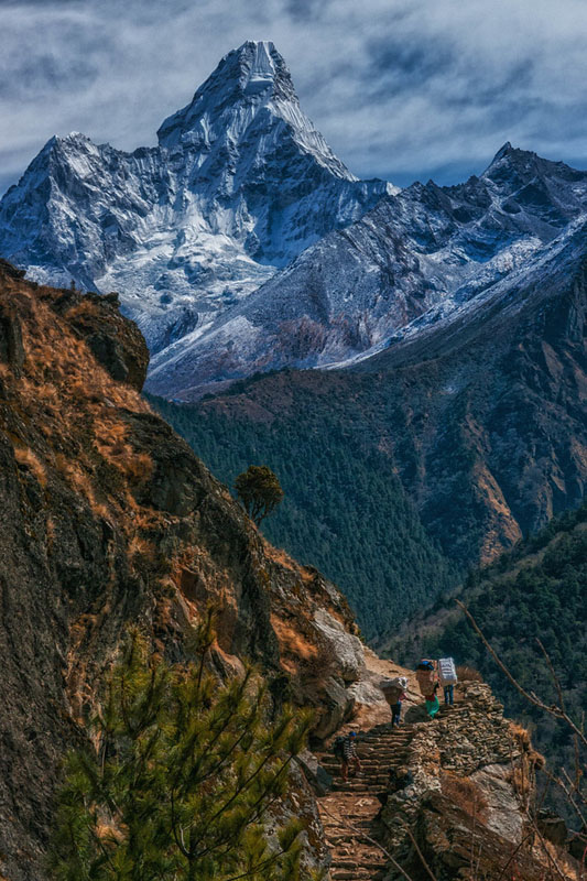 everest base camp in photos along the trail