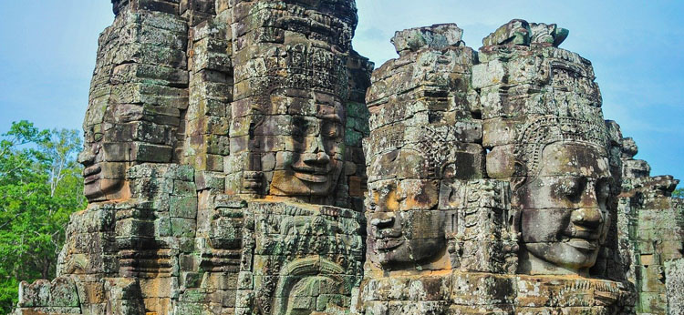 bayon temple angkor wat cambodia