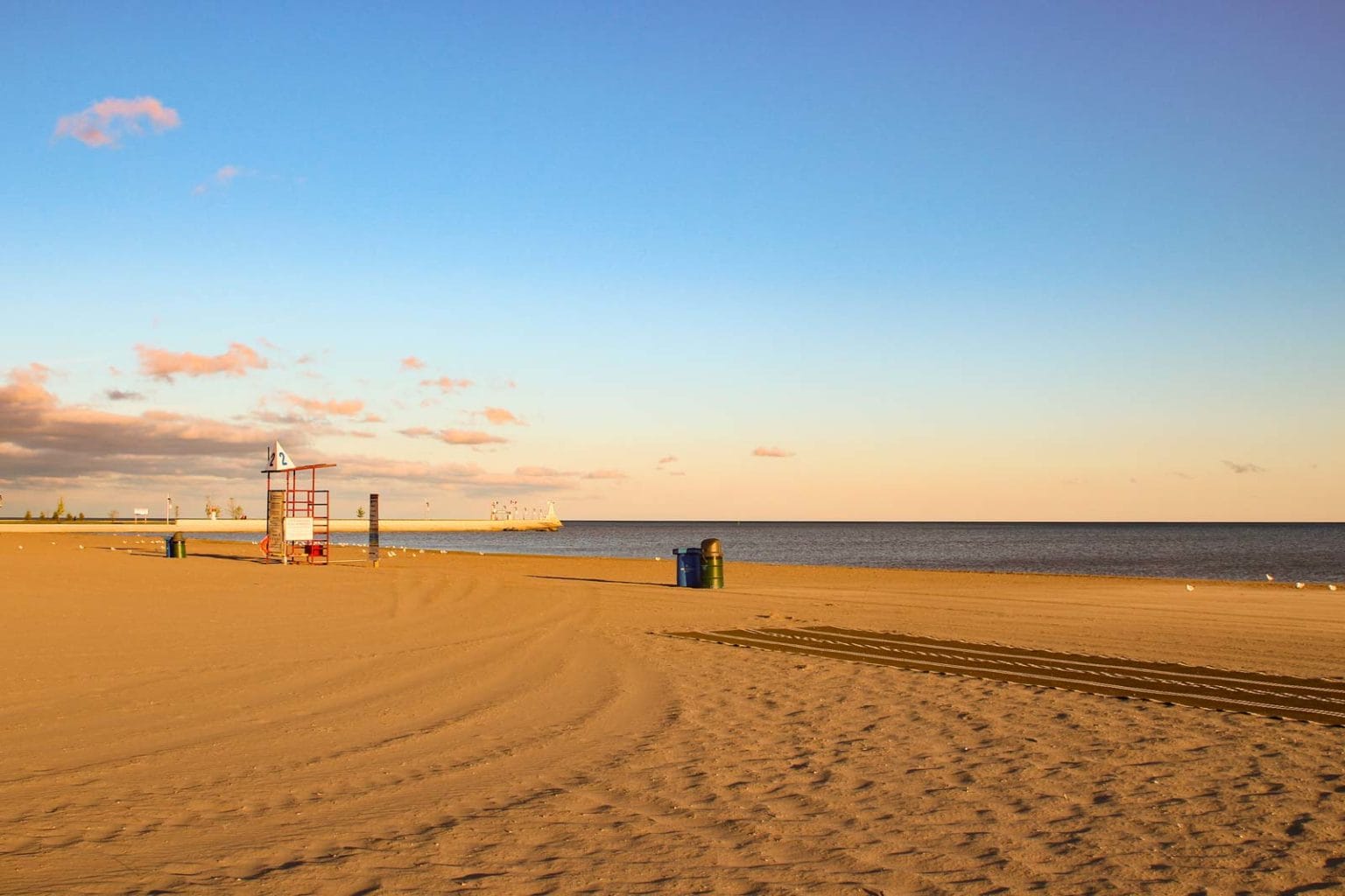 Best Beaches in Ontario To Visit in 2024 - The world of zen