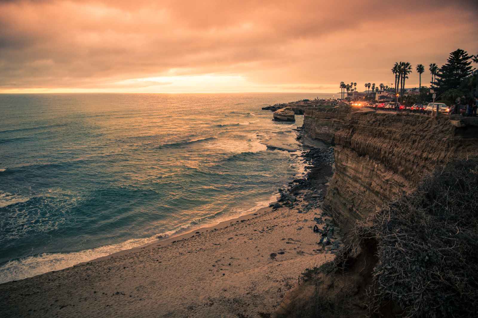 best beaches in San Diego Sunset Cliffs Point Loma