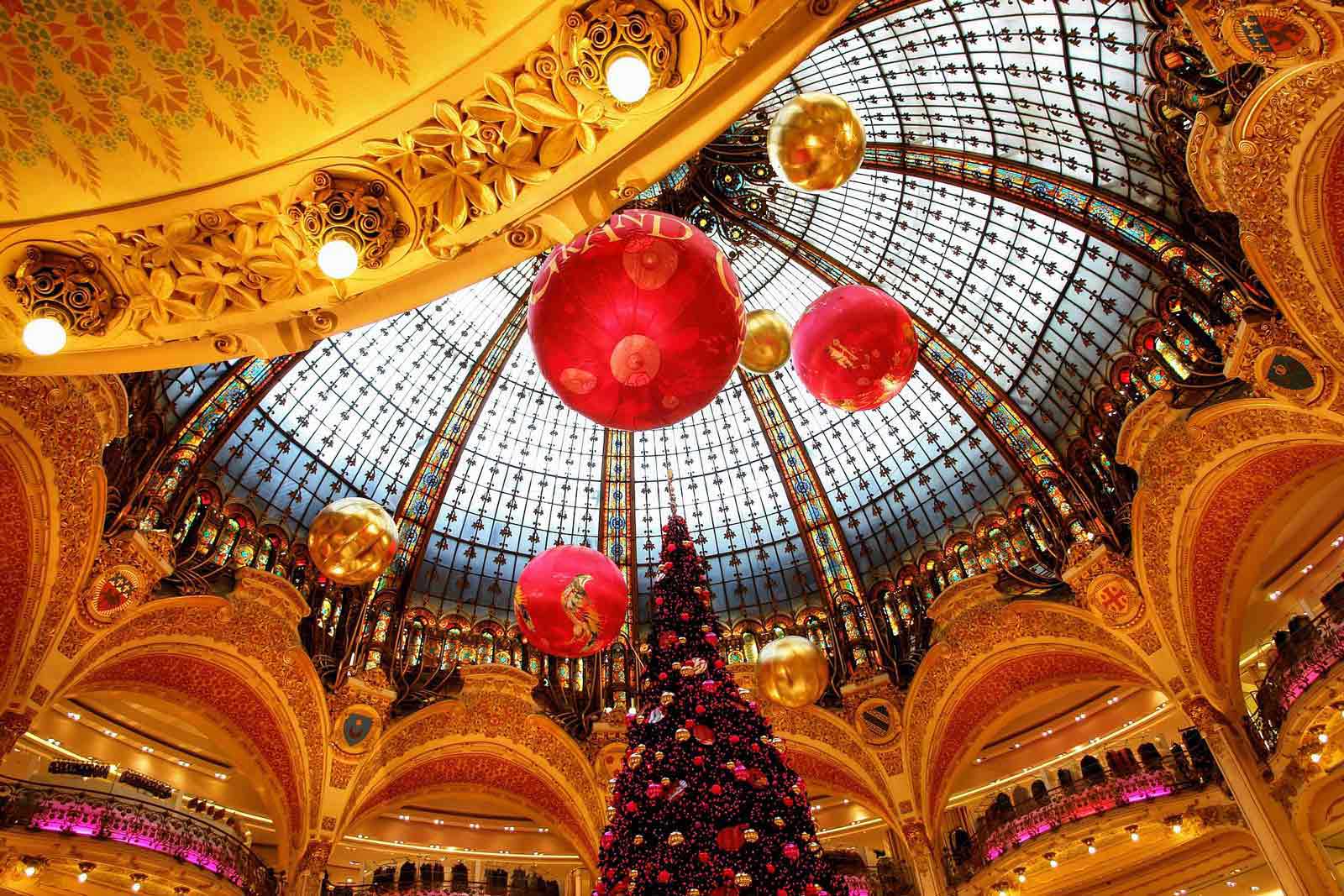 best christmas getaway in europe paris