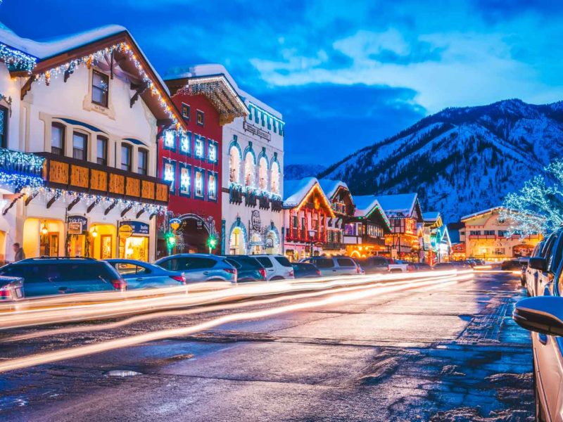 21 Best Places to Visit in December in the USA (2025 Edition)