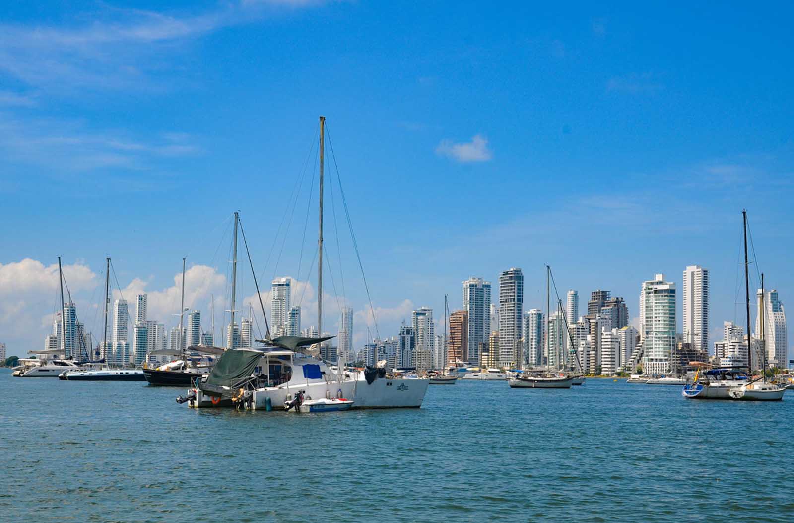 best things to do in cartagena sailing trip