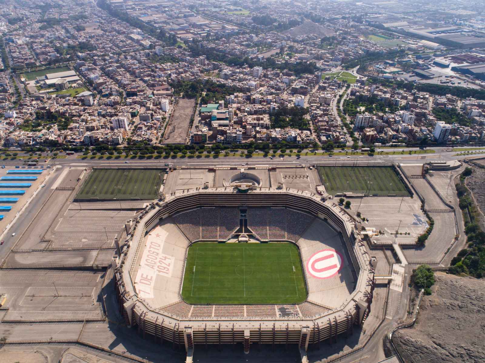 best things to do in lima peru National stadium