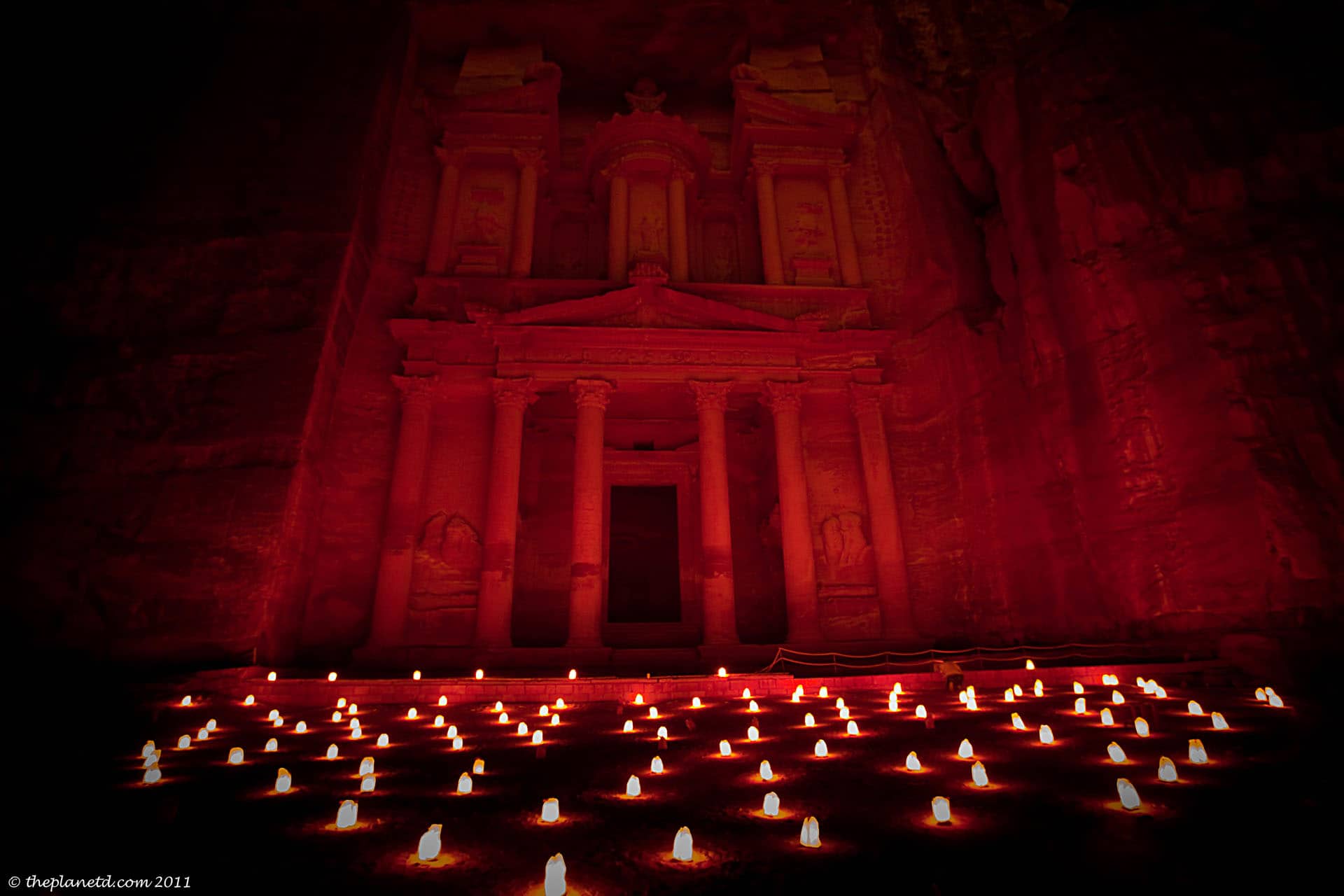 petra at night jordan