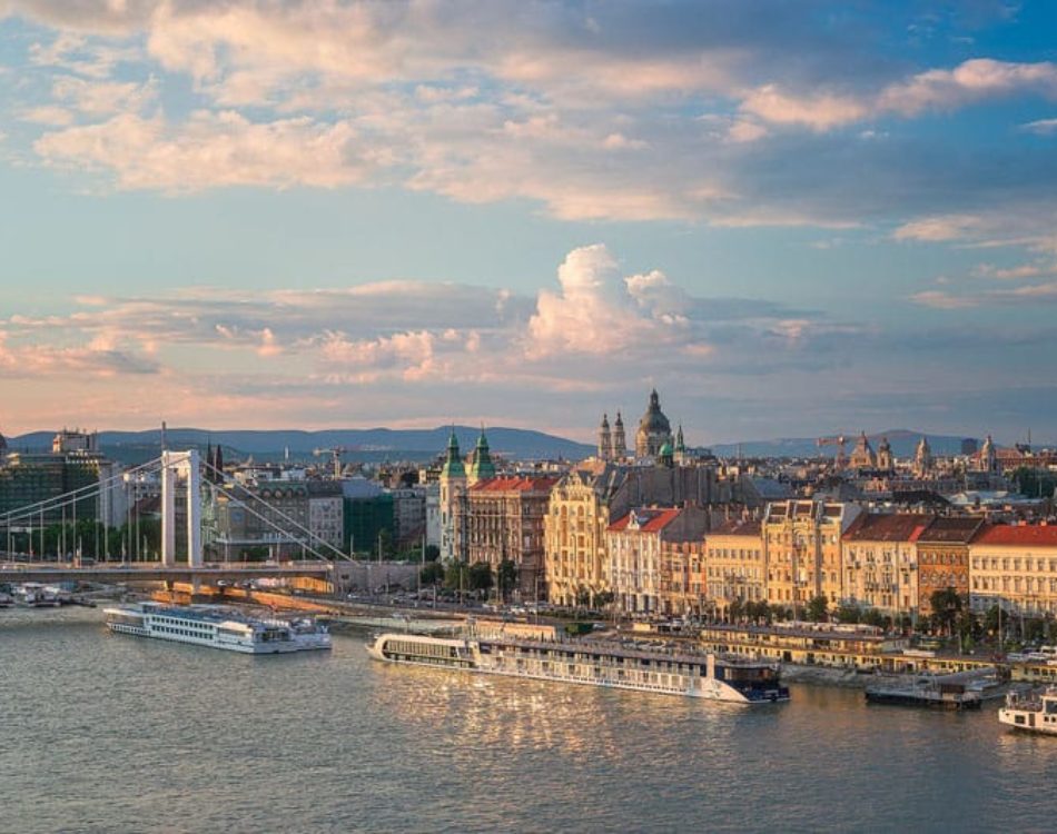 18 Pictures of Budapest That Will Make You Want to Pack Your Bags