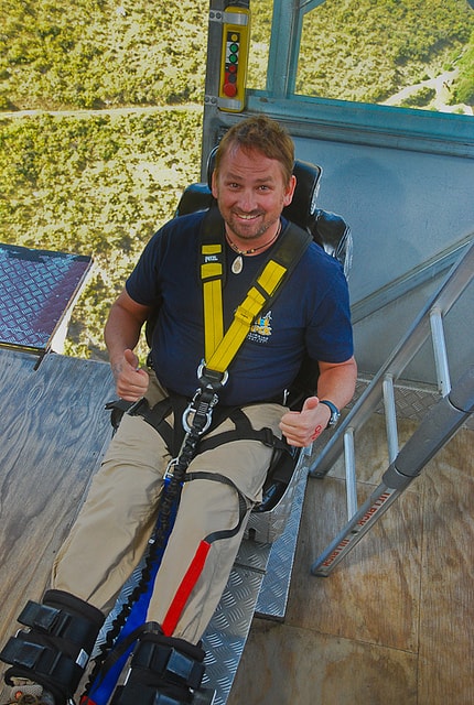 dave bungee jumping in nz