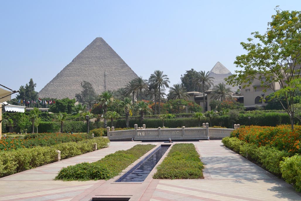 cairo egypt travel guide pyramids