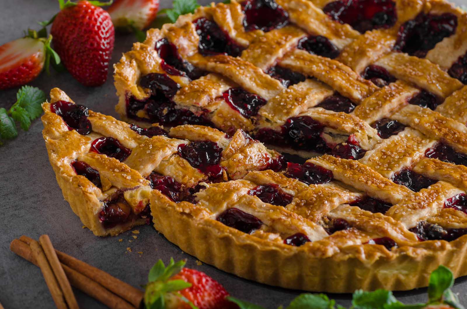 saskatoon berry pie best traditional canadian foods from the Prairies